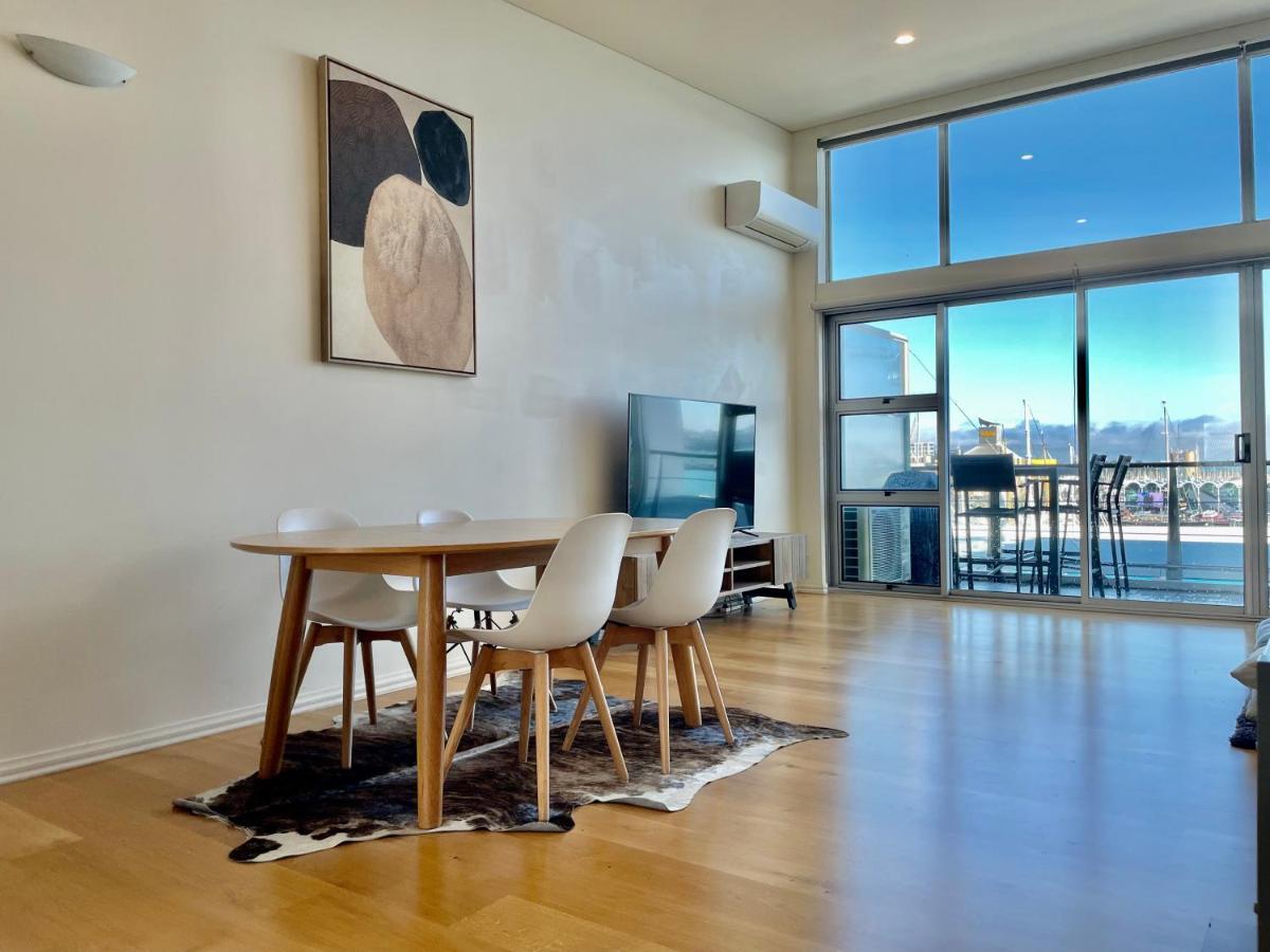 New Waterfront Penthouse On Princes Wharf With Harbor View! The Heart Of Auckland City! Free Parking! Екстер'єр фото